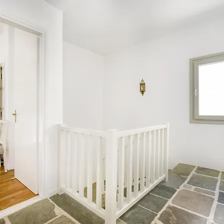 Salt & Stone Beachfront Retreat By Estia Ferienhaus *