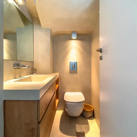 Ferienhaus Salt & Stone Beachfront Retreat By Estia Erétria