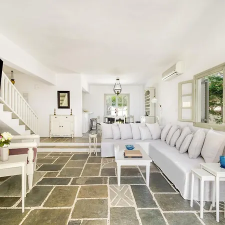 Salt & Stone Beachfront Retreat By Estia Ferienhaus Erétria