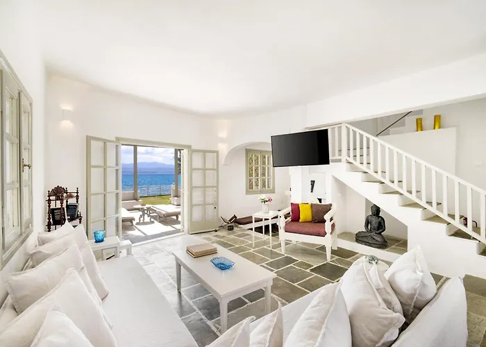 Σπίτι διακοπών Salt & Stone Beachfront Retreat By Estia