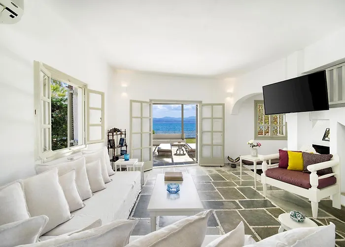 Salt & Stone Beachfront Retreat By Estia Erétria